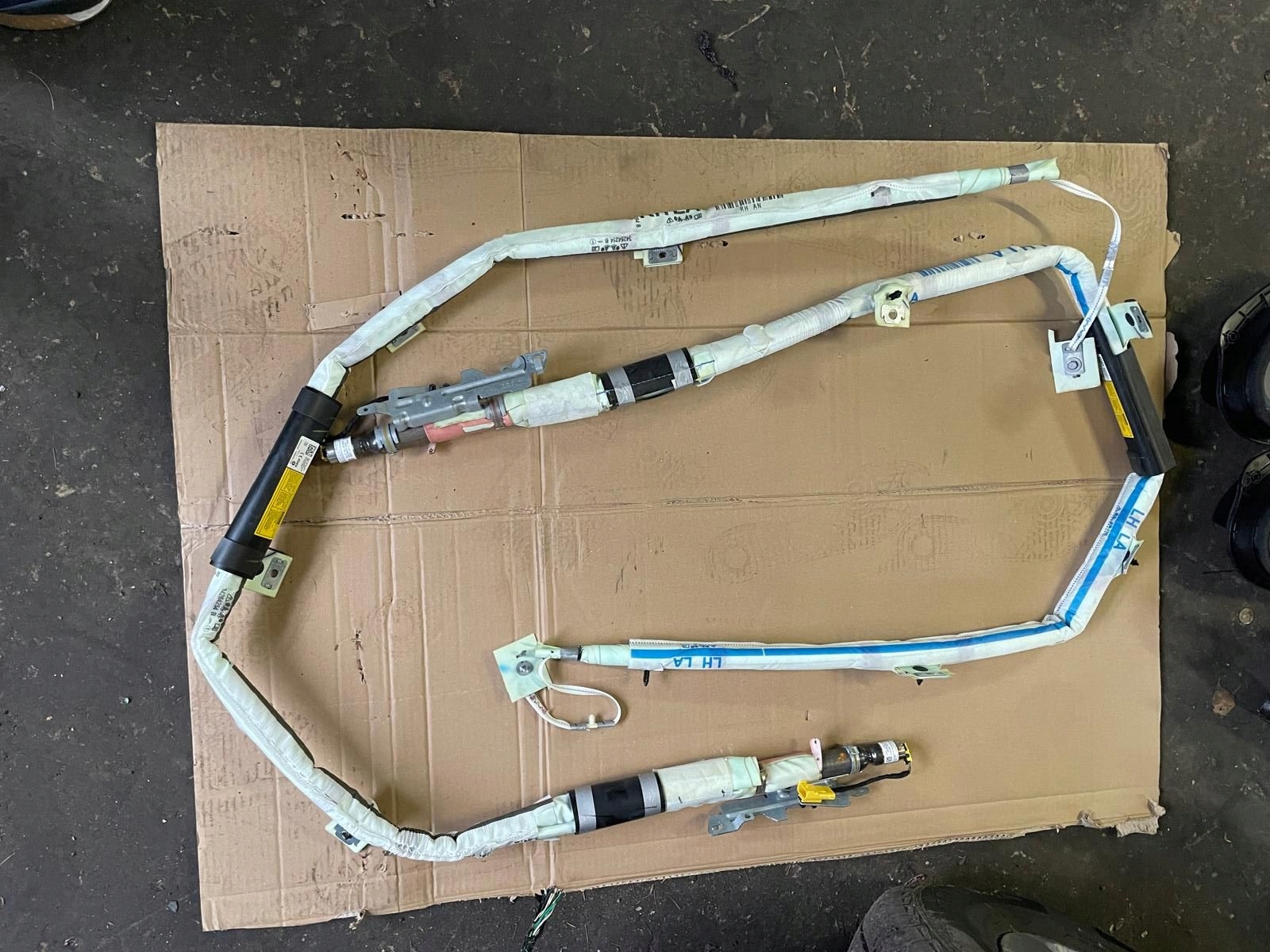 OEM komponent 68448478AC — Chevrolet, Auf Lager in der EU — Foto 1