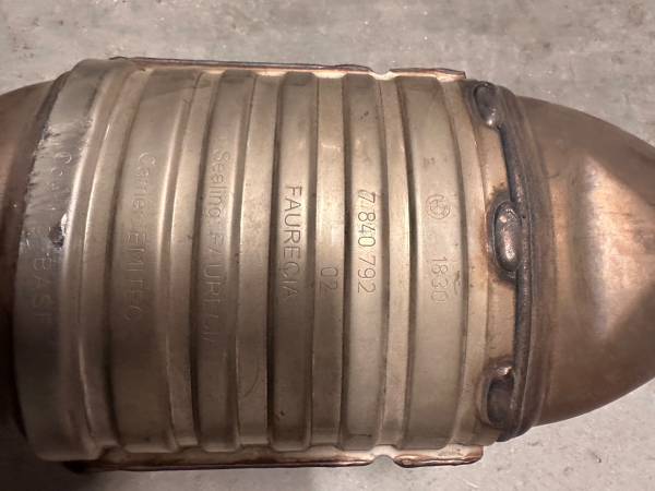 Výfuk — Caterpillar, Import USA — Foto 8 z 12