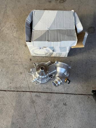OEM komponent — BMW, Import USA — Foto 4 z 12