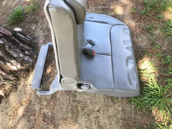 Interiér — Toyota, Import USA — Foto 12 z 12