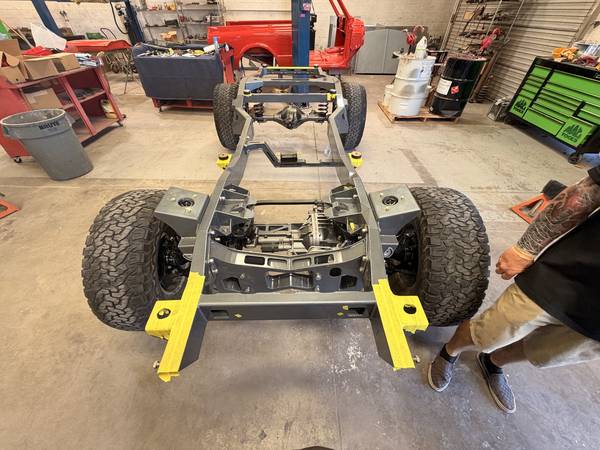 OEM komponent — Chevrolet, Import USA — Foto 7 z 12
