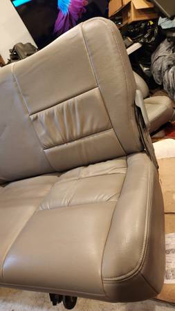 Sedačky — Seat, grau, Import USA — Foto 10 z 12