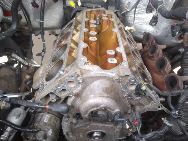 Motor — Cadillac 4.3, Import USA — Foto 5 z 8