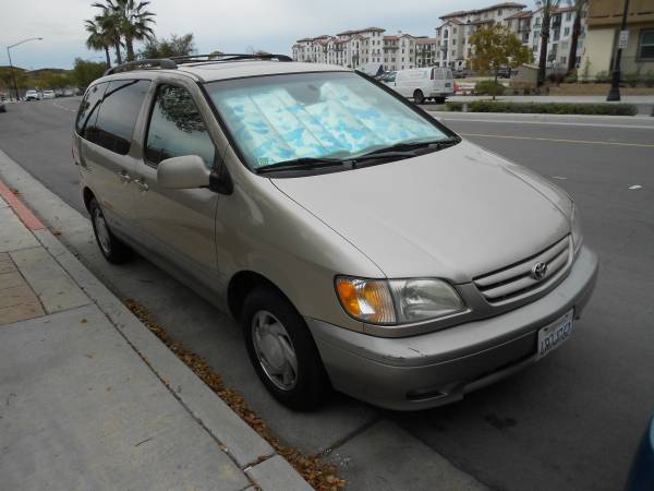 Pneumatiky — Seat, Import USA — Foto 1