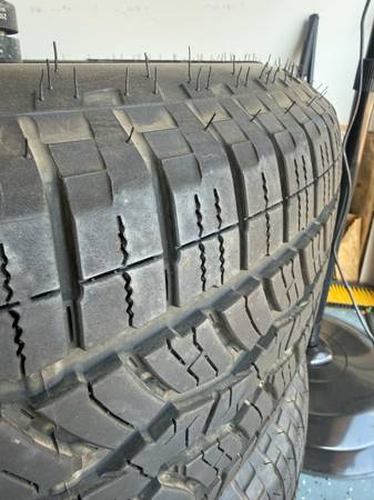 Kola — Lexus IS, Import USA — Foto 4 z 5