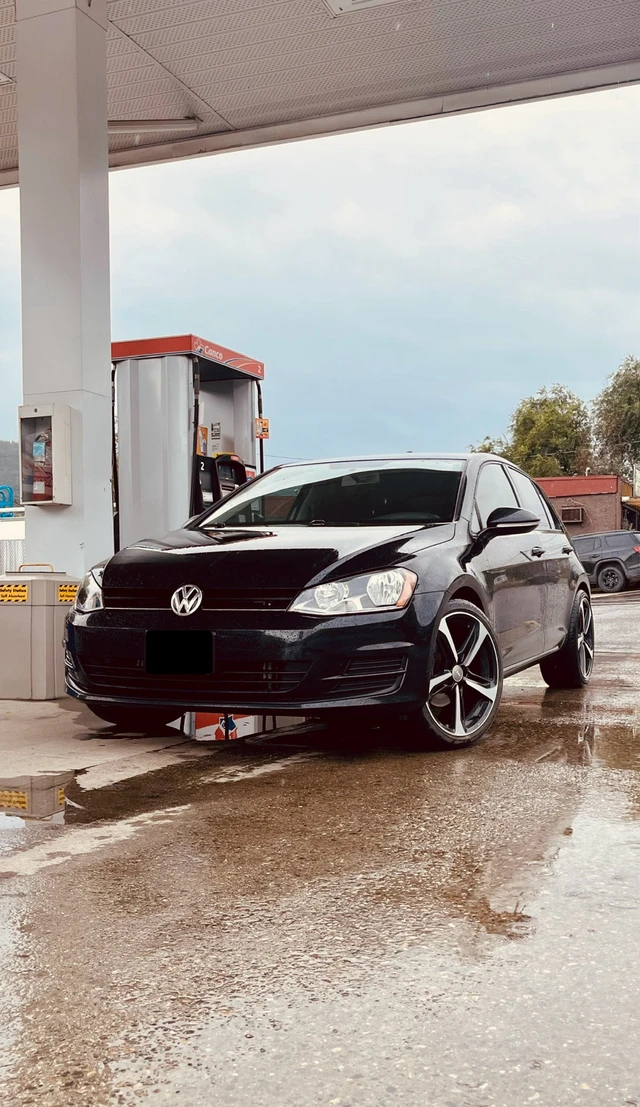 Kola — Audi, Import Kanada — Foto 4 z 5
