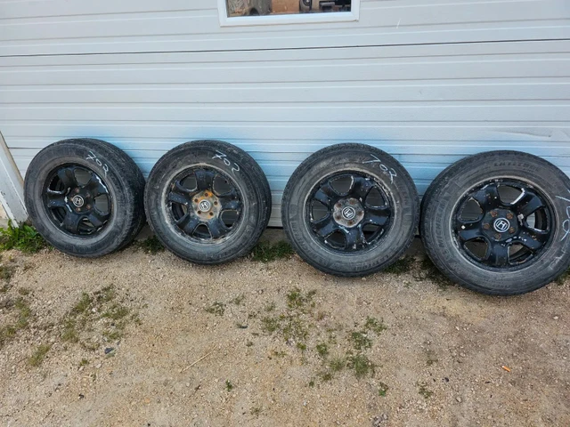 Pneumatiky — Honda CR-V, Import Kanada — Foto 1