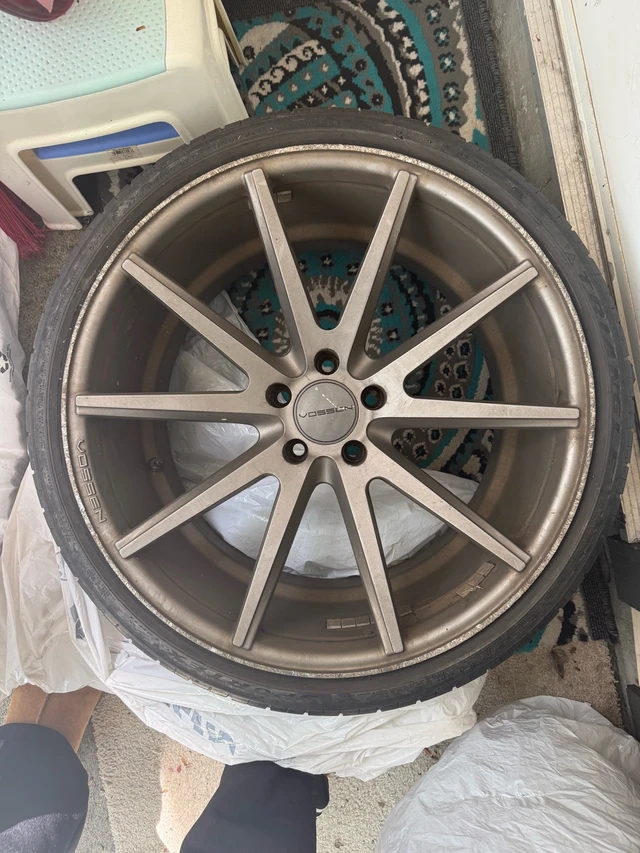OEM komponent — Nissan, Import Kanada — Foto 3 z 5