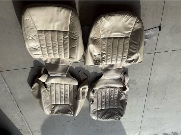 Interiér — Seat, Import USA — Foto 2 z 3