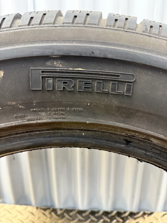 Pneumatiky — Audi Q7, Import Kanada — Foto 4 z 5