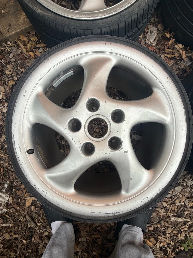 OEM komponent — Porsche, Import Kanada — Foto 2 z 5