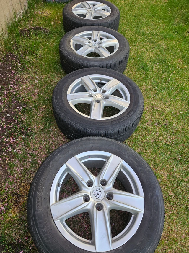 Kola — Porsche Cayenne, Import Kanada — Foto 1