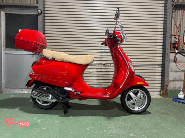 2011 Vespa LX150ie, 1.730 km, Import Japan — Foto 1