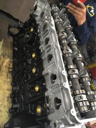 Kompletní motor — Case, Import USA — Foto 1