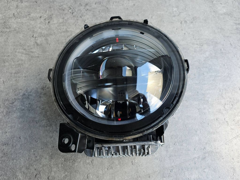 68596463AA Jeep Wrangler světlomet, Auf Lager in der EU — Foto 8 z 10