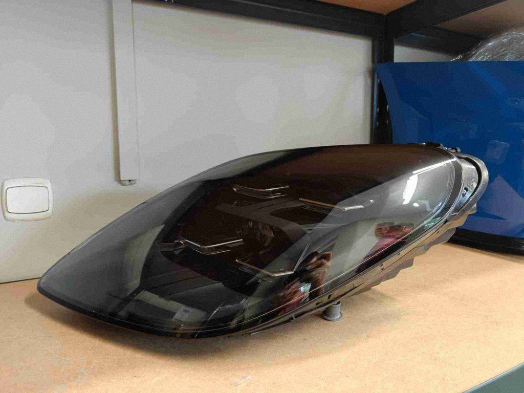 976941005J Porsche Panamera (976) světlomet, Auf Lager in der EU — Foto 4 z 8