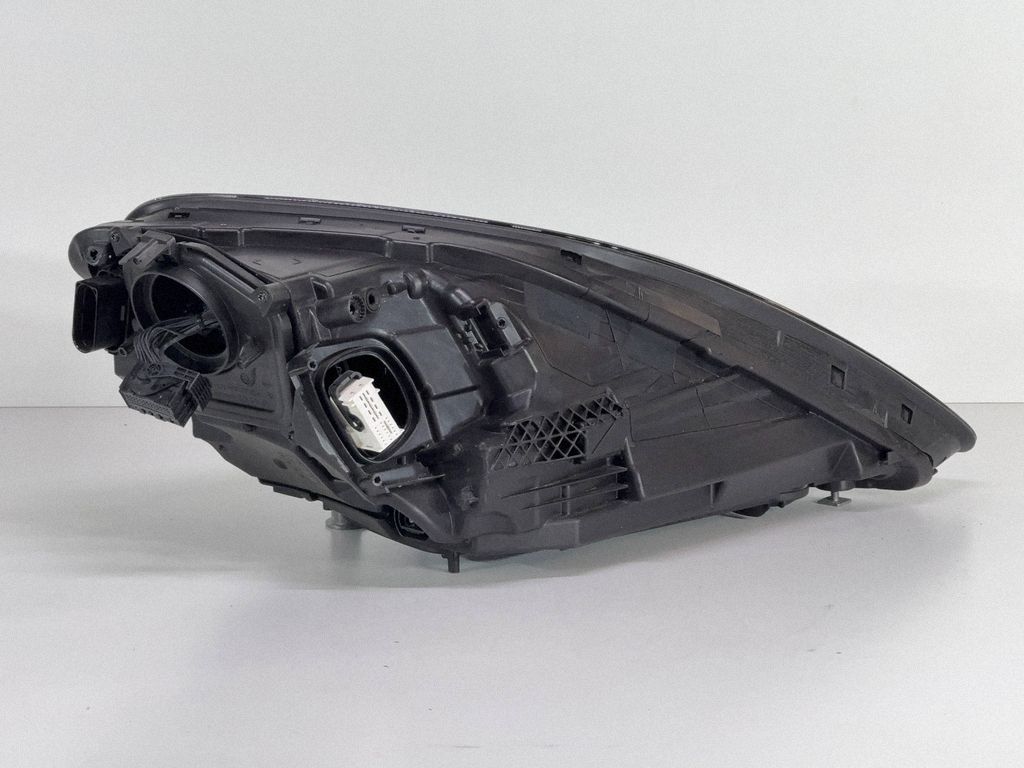 97694102 Porsche Panamera (976) světlomet, Auf Lager in der EU — Foto 5 z 13