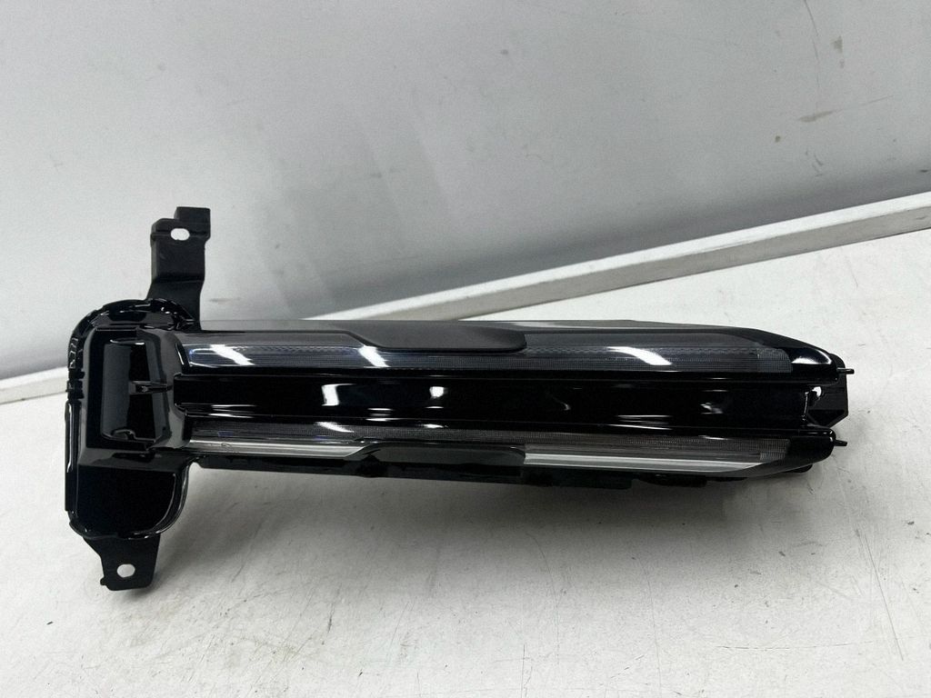 976953042E Porsche Panamera (976) světlomet, Auf Lager in der EU — Foto 1