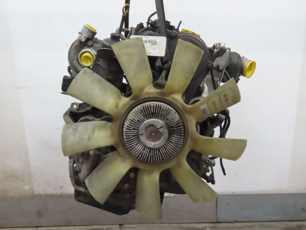 Dodge Nitro Engine, Auf Lager in der EU — Foto 1 Dodge Nitro Engine, Auf Lager in der EU — Foto 1