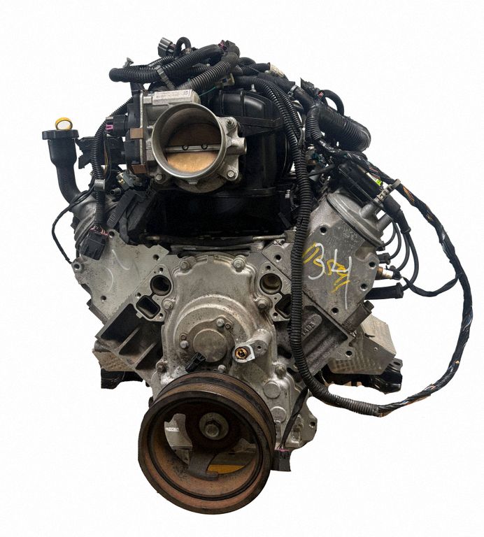 Cadillac Escalade Engine, Auf Lager in der EU — Foto 1 Cadillac Escalade Engine, Auf Lager in der EU — Foto 1