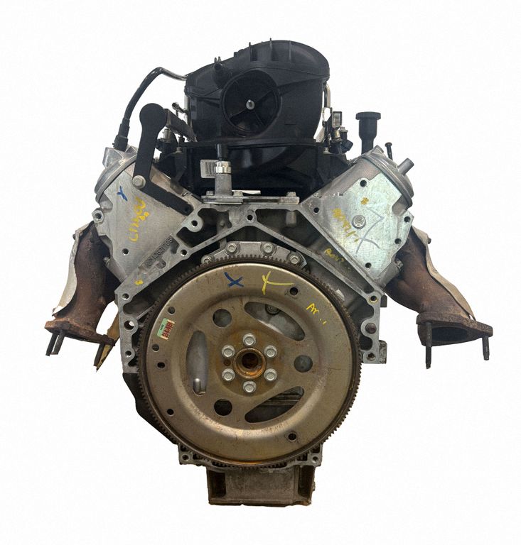 Cadillac Escalade Engine, Auf Lager in der EU — Foto 1