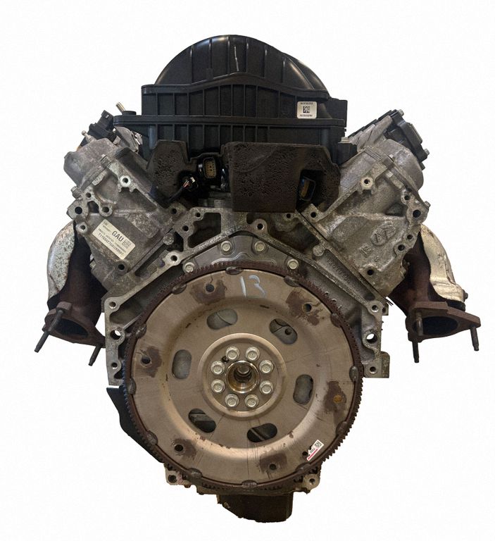 Cadillac Escalade Engine, Auf Lager in der EU — Foto 1