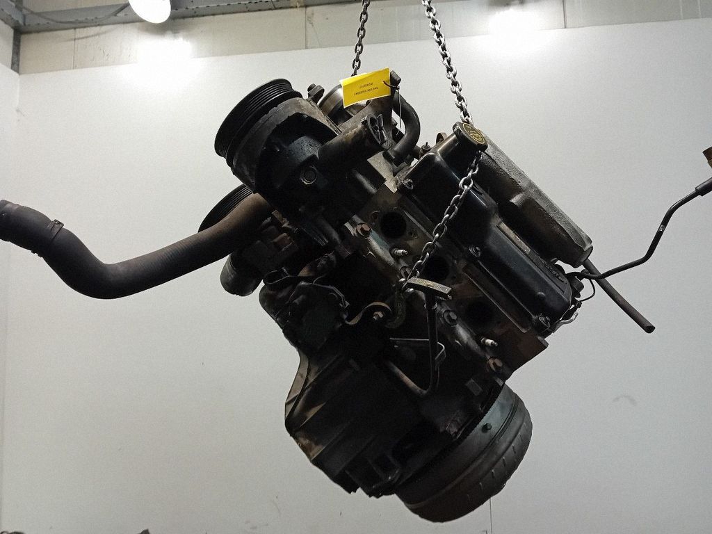 V6232 Ford Mustang IV Engine, Auf Lager in der EU — Foto 1