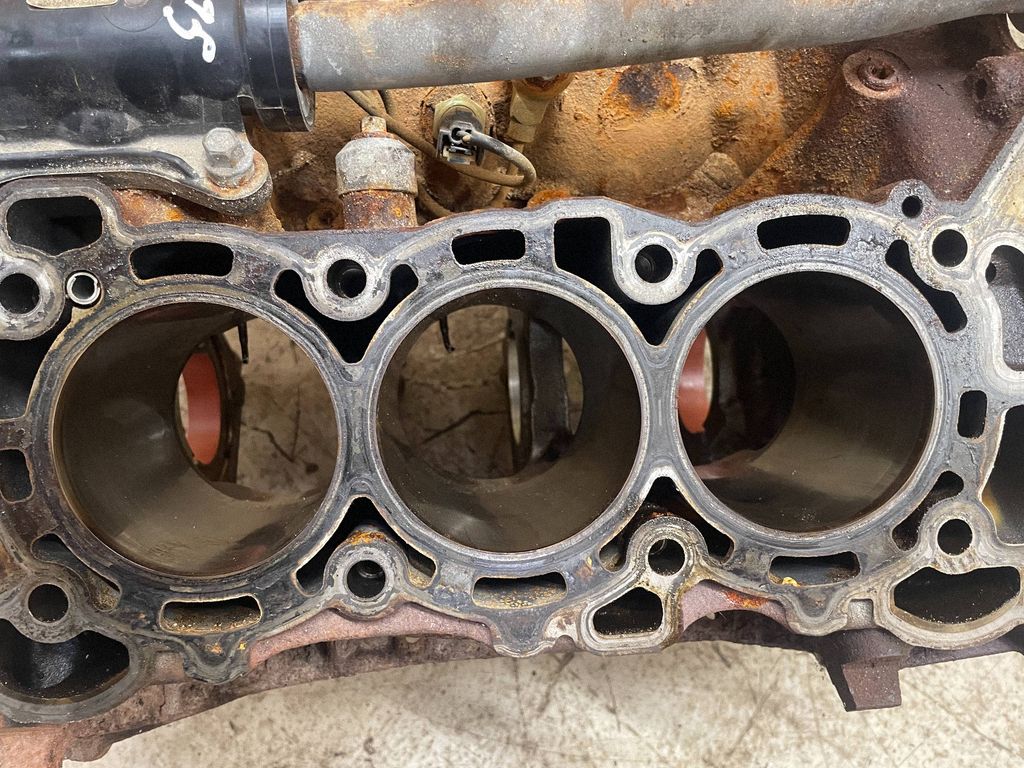 RFFT4E6015FF Ford F150 Engine block, Auf Lager in der EU — Foto 7 z 12