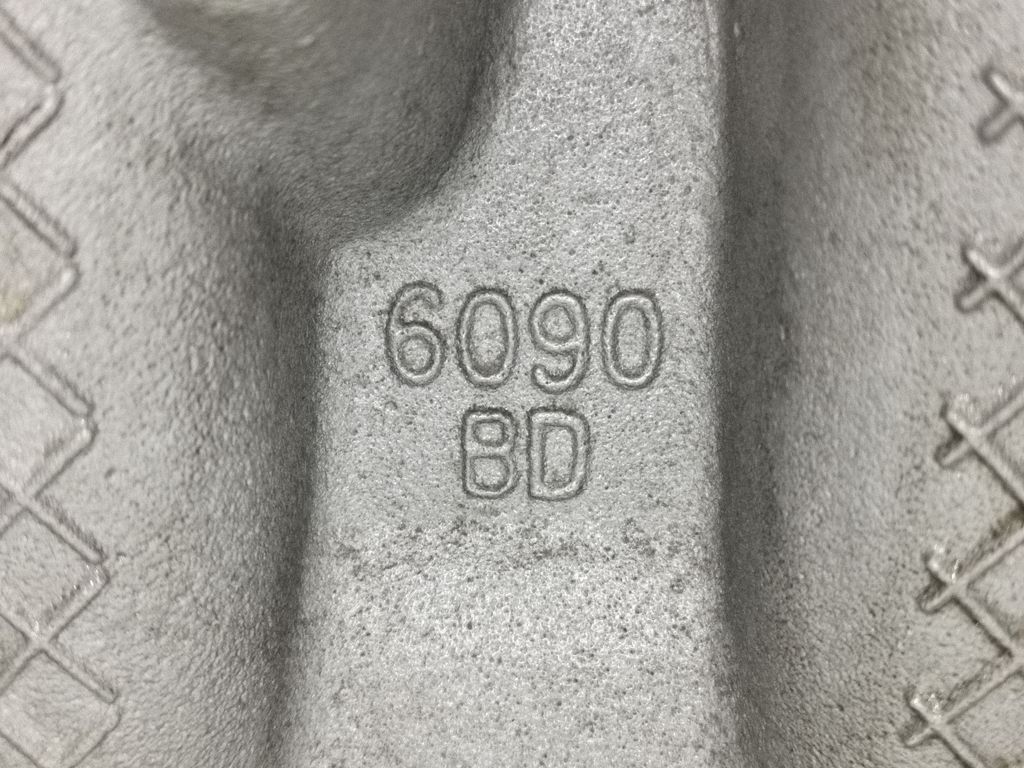 JT4E6090BD Ford F150 Engine head, Auf Lager in der EU — Foto 8 z 14