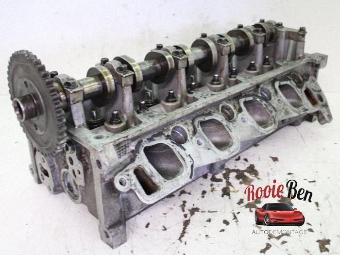 Ford F150 Engine head, Auf Lager in der EU — Foto 1 z 12 Ford F150 Engine head, Auf Lager in der EU — Foto 1 z 12