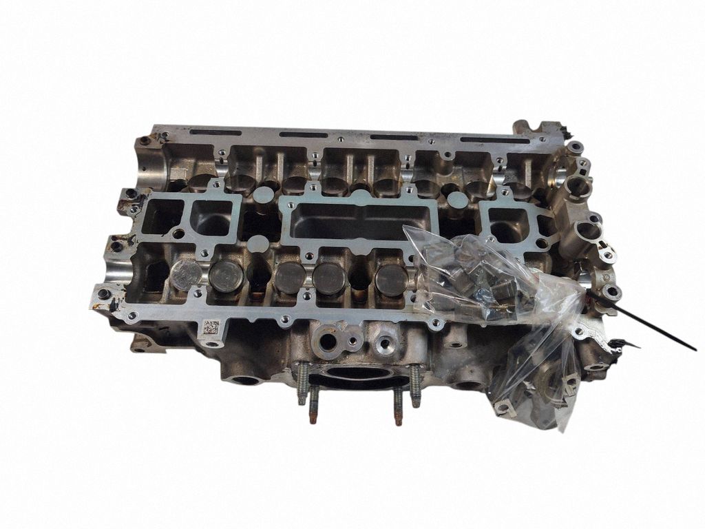 CJ5ECA Chevrolet Camaro Engine head, Auf Lager in der EU — Foto 1