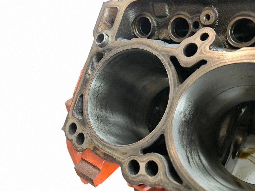 68249194AA Dodge Challenger Engine block, Auf Lager in der EU — Foto 12 z 22