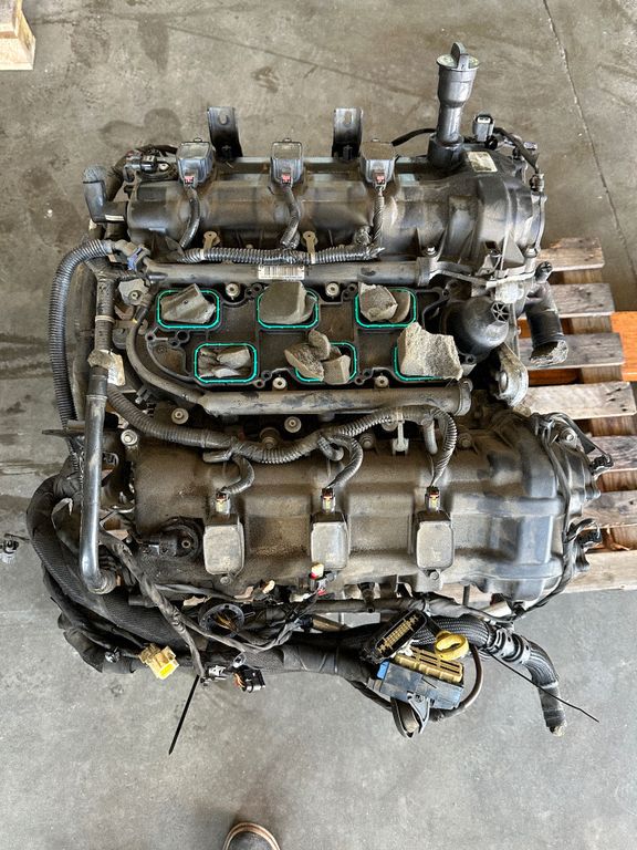 05184318AI Dodge Challenger Engine, Auf Lager in der EU — Foto 2 z 9