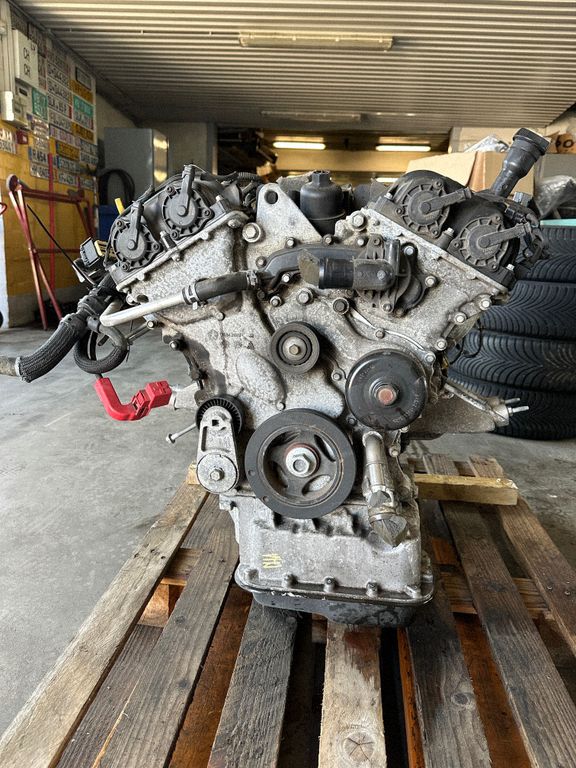 05184318AI Dodge Challenger Engine, Auf Lager in der EU — Foto 6 z 9