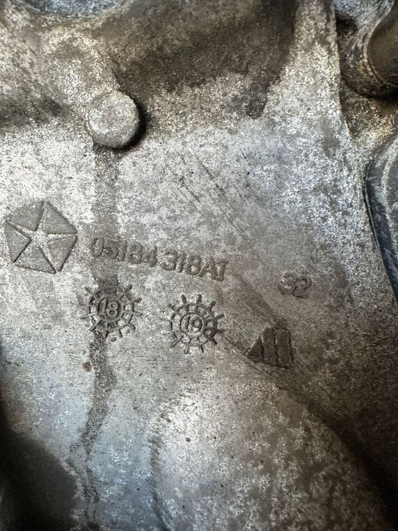 05184318AI Dodge Challenger Engine, Auf Lager in der EU — Foto 9 z 9