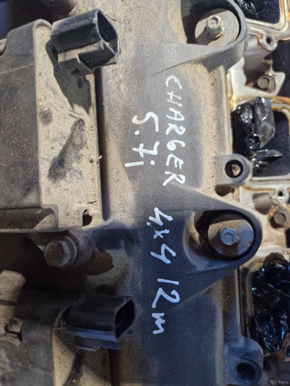 T0h543457 Dodge Charger Engine, Auf Lager in der EU — Foto 2 z 7