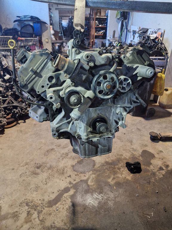 T0h543457 Dodge Charger Engine, Auf Lager in der EU — Foto 4 z 7