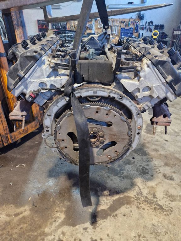 T0h543457 Dodge Charger Engine, Auf Lager in der EU — Foto 6 z 7