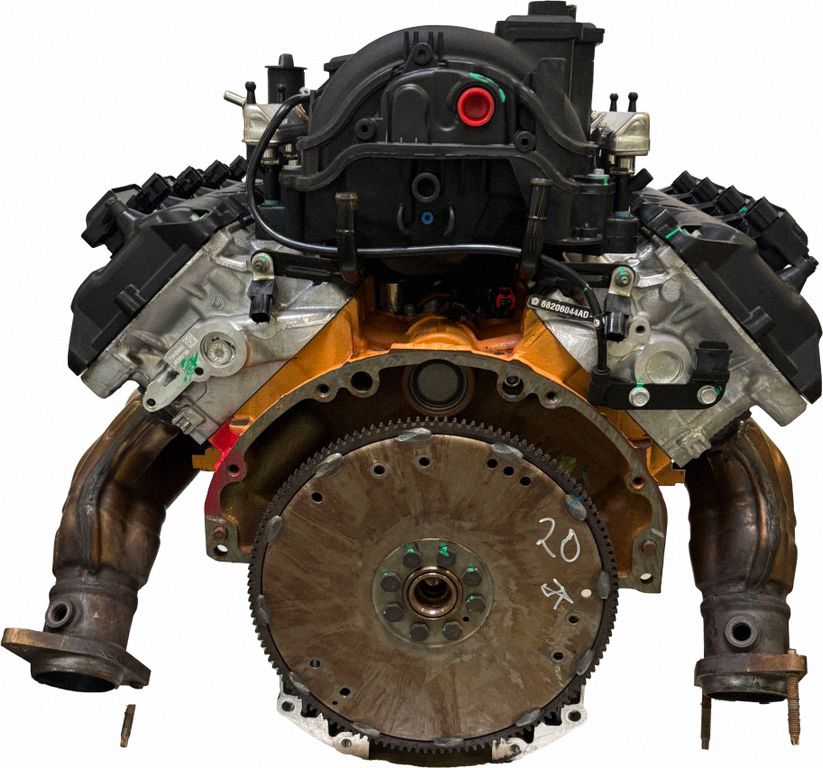 68293008AB Dodge Charger Engine, Auf Lager in der EU — Foto 1 z 5 68293008AB Dodge Charger Engine, Auf Lager in der EU — Foto 1 z 5