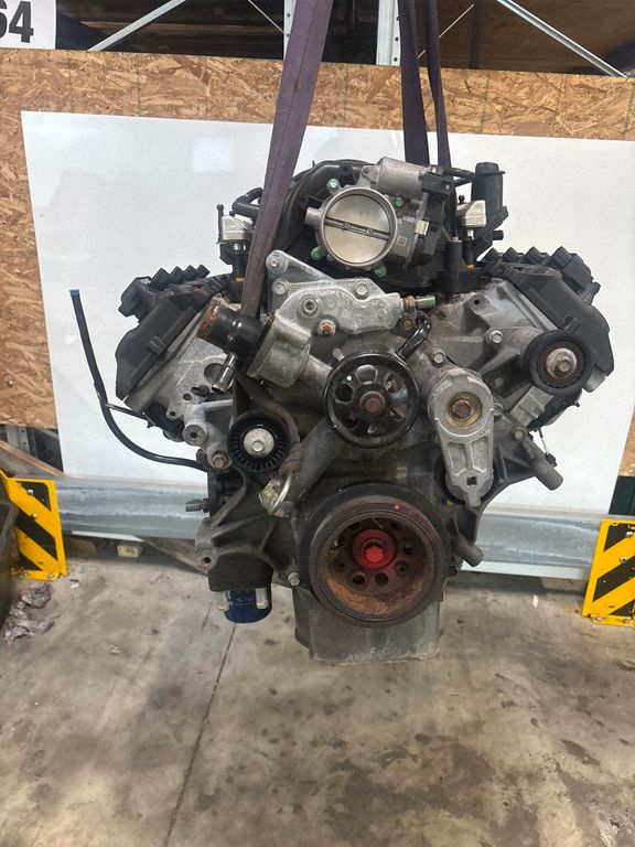 68319698AA Dodge Charger Engine, Auf Lager in der EU — Foto 1