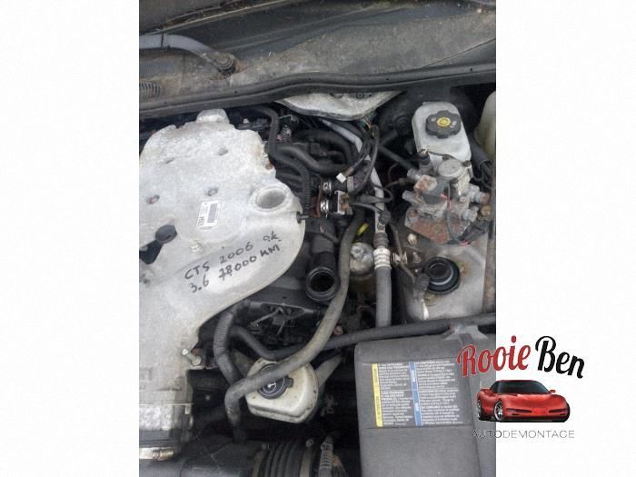 Cadillac CTS Engine, Auf Lager in der EU — Foto 1