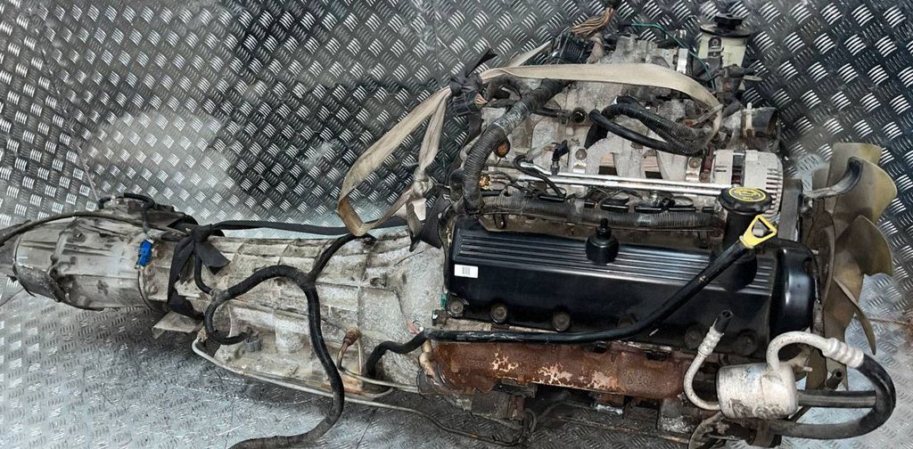 Lincoln Navigator Engine, Auf Lager in der EU — Foto 1 Lincoln Navigator Engine, Auf Lager in der EU — Foto 1