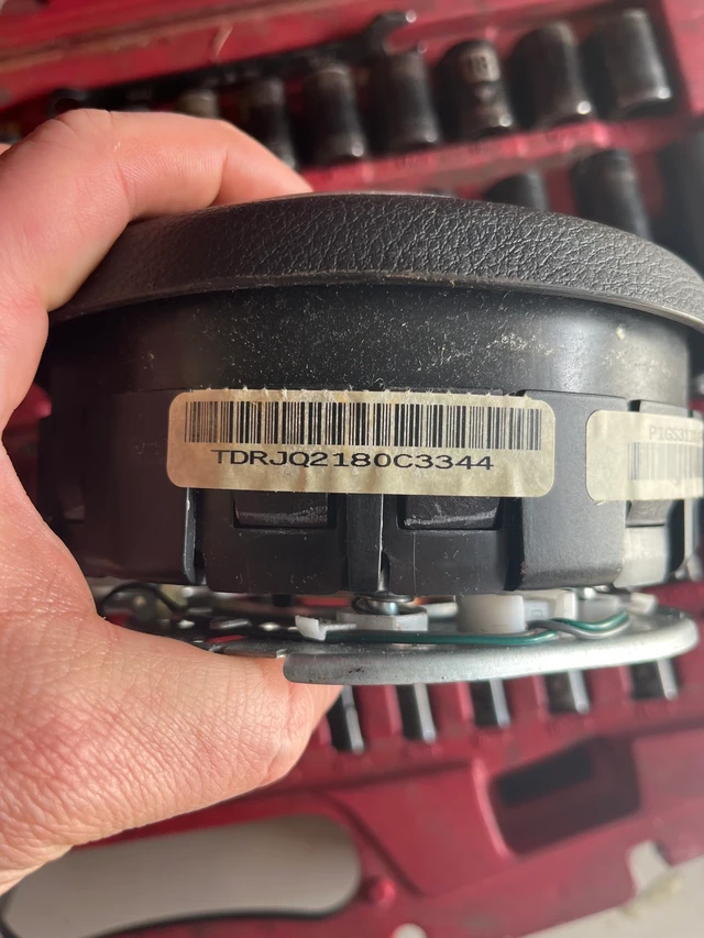 OEM komponent — Jeep Cherokee, Import Kanada — Foto 4 z 4