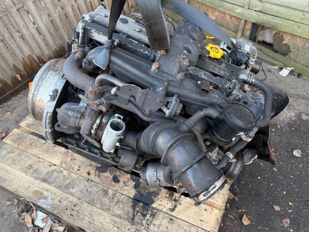 Motor — Jeep Cherokee, Auf Lager in der EU — Foto 1