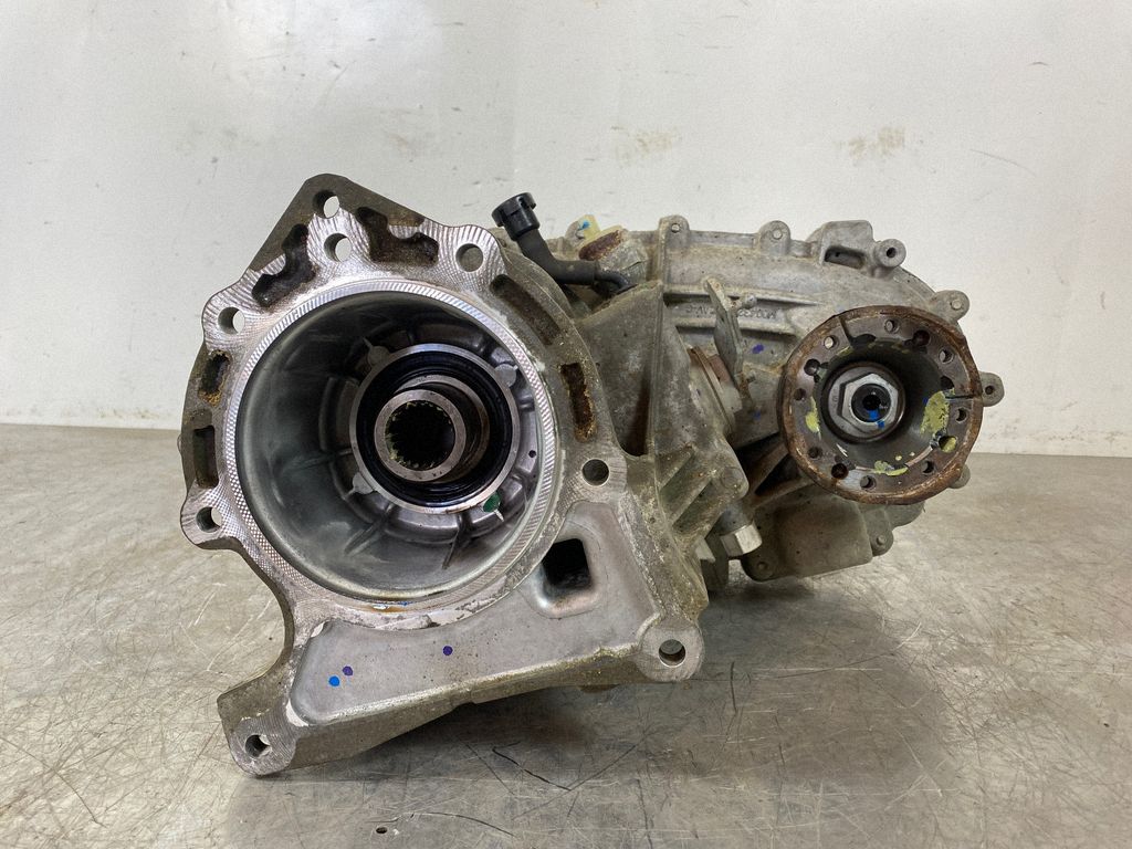 Převodovka 68240445AC — Case, Auf Lager in der EU — Foto 3 z 20