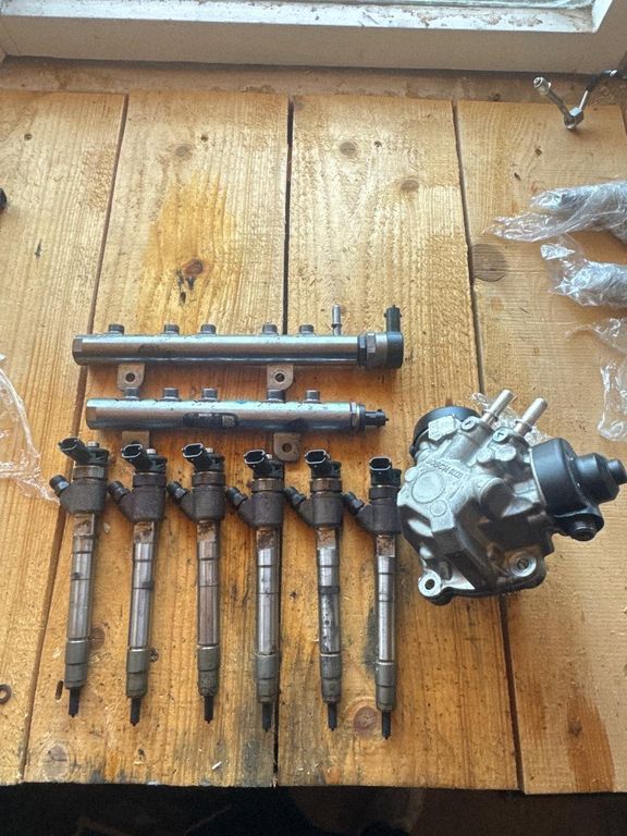 Motor 0445110523 — Jeep Cherokee, Auf Lager in der EU — Foto 1