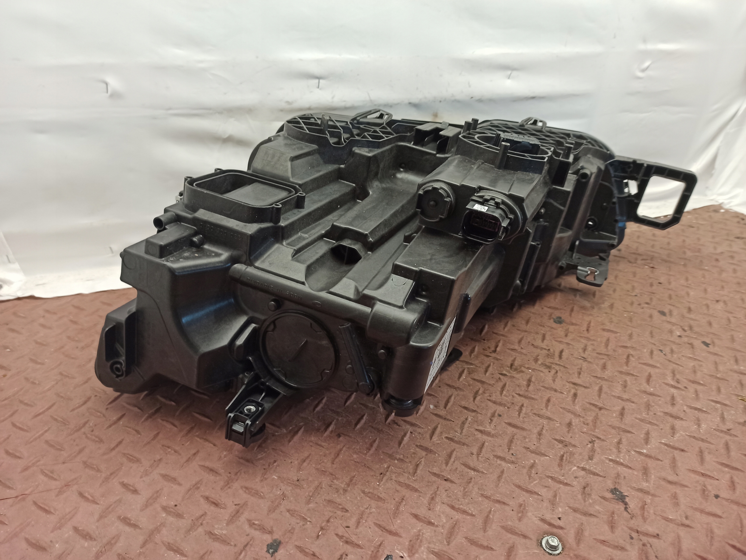 Světlomet — Cupra, Auf Lager in der EU — Foto 16 z 16
