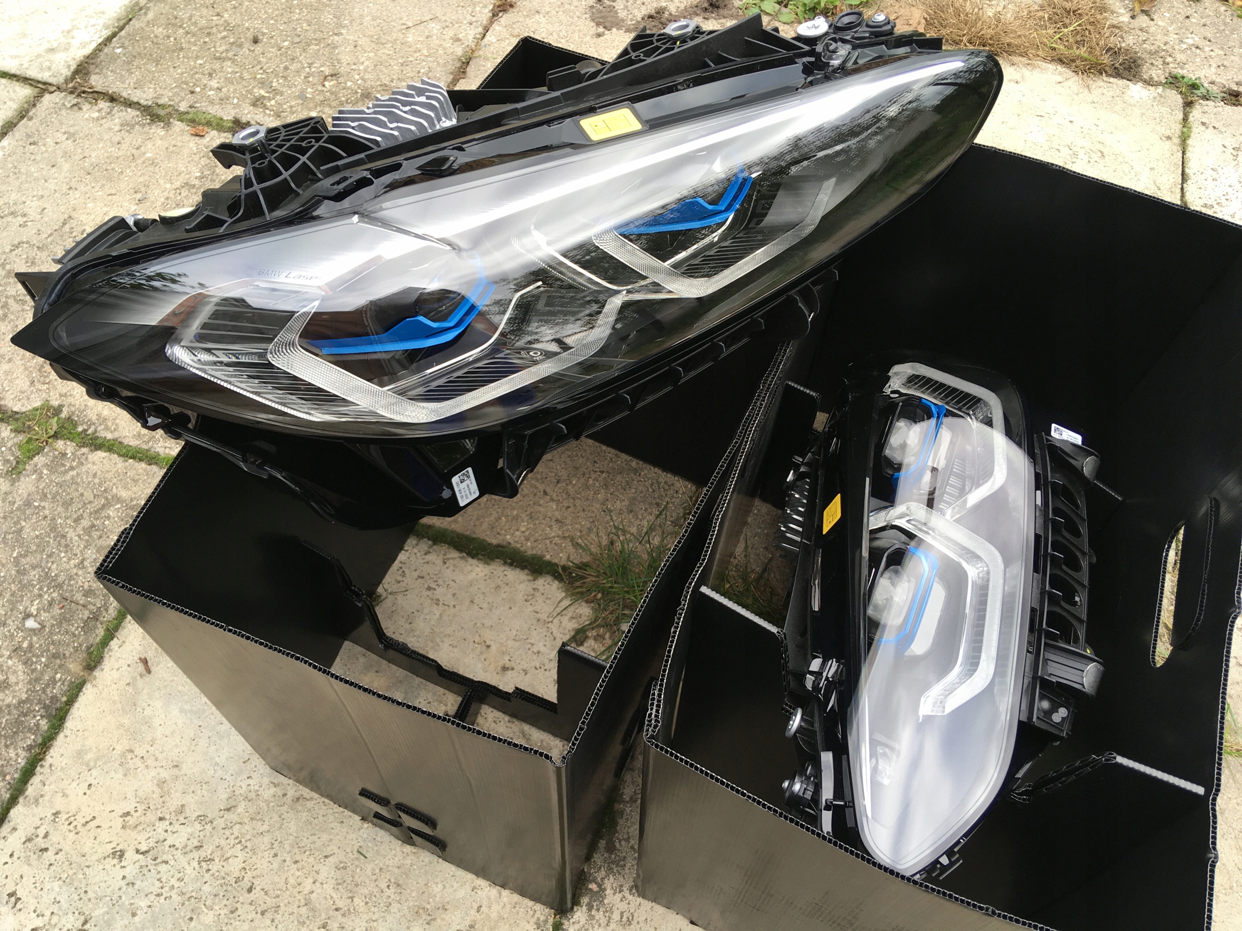 Světlomet — BMW M3, Auf Lager in der EU — Foto 1