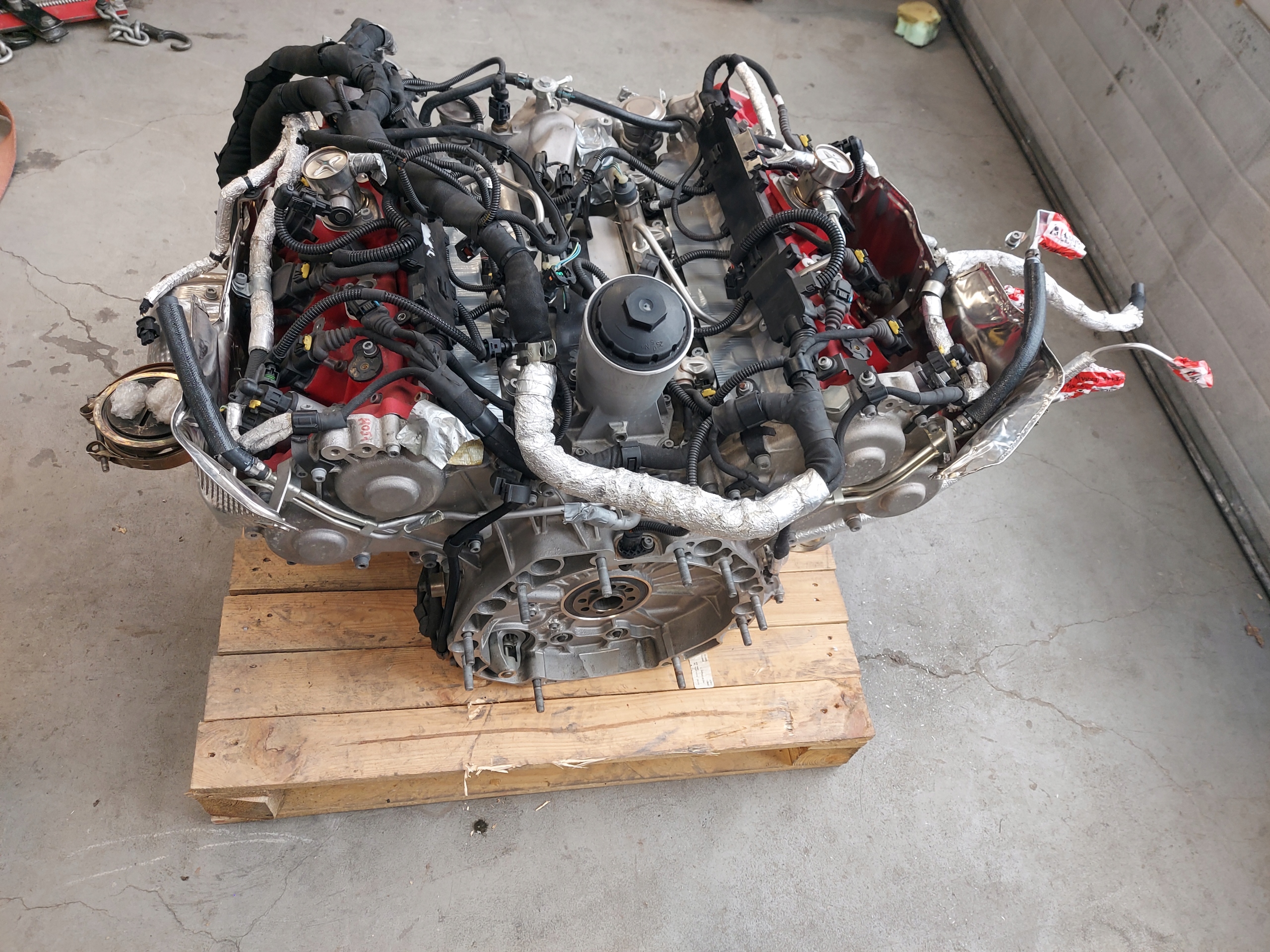 Motor — Ferrari 488 3.9, Auf Lager in der EU — Foto 1