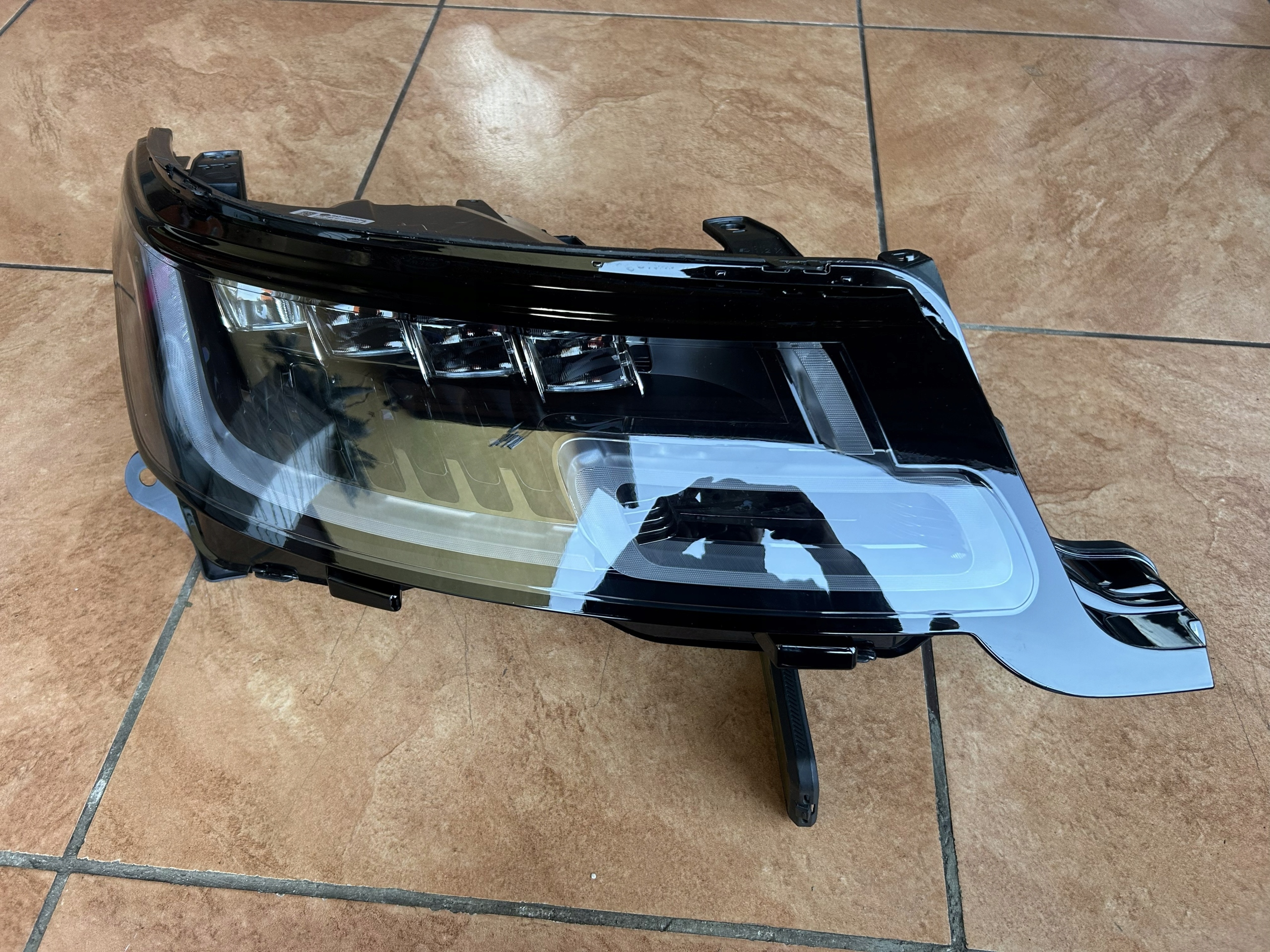 Světlomet — BMW, Auf Lager in der EU — Foto 2 z 8